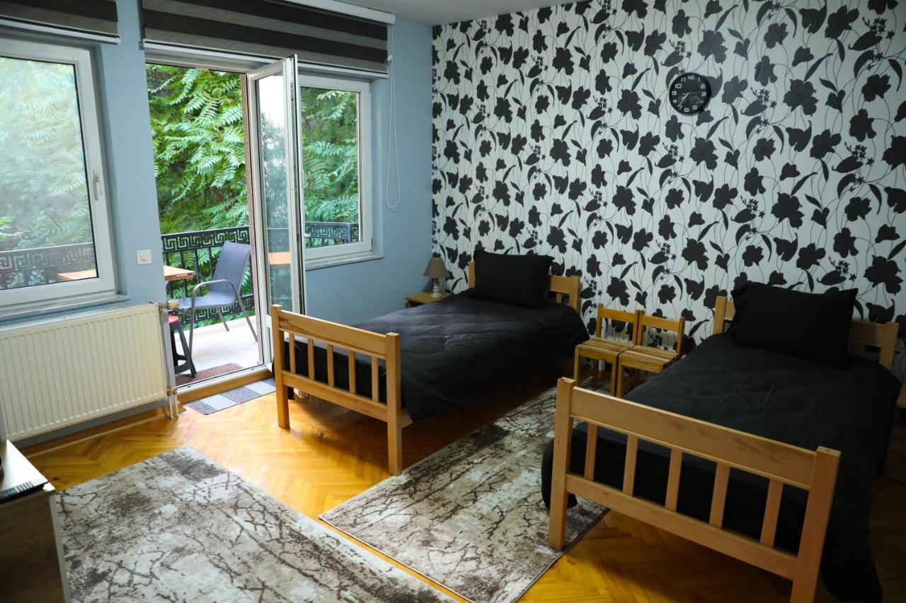 פרישטינה City Park Hostel מראה חיצוני תמונה