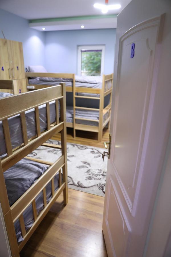 פרישטינה City Park Hostel מראה חיצוני תמונה