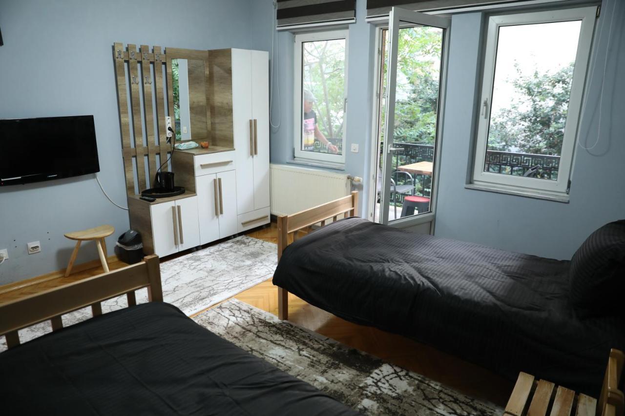 פרישטינה City Park Hostel מראה חיצוני תמונה