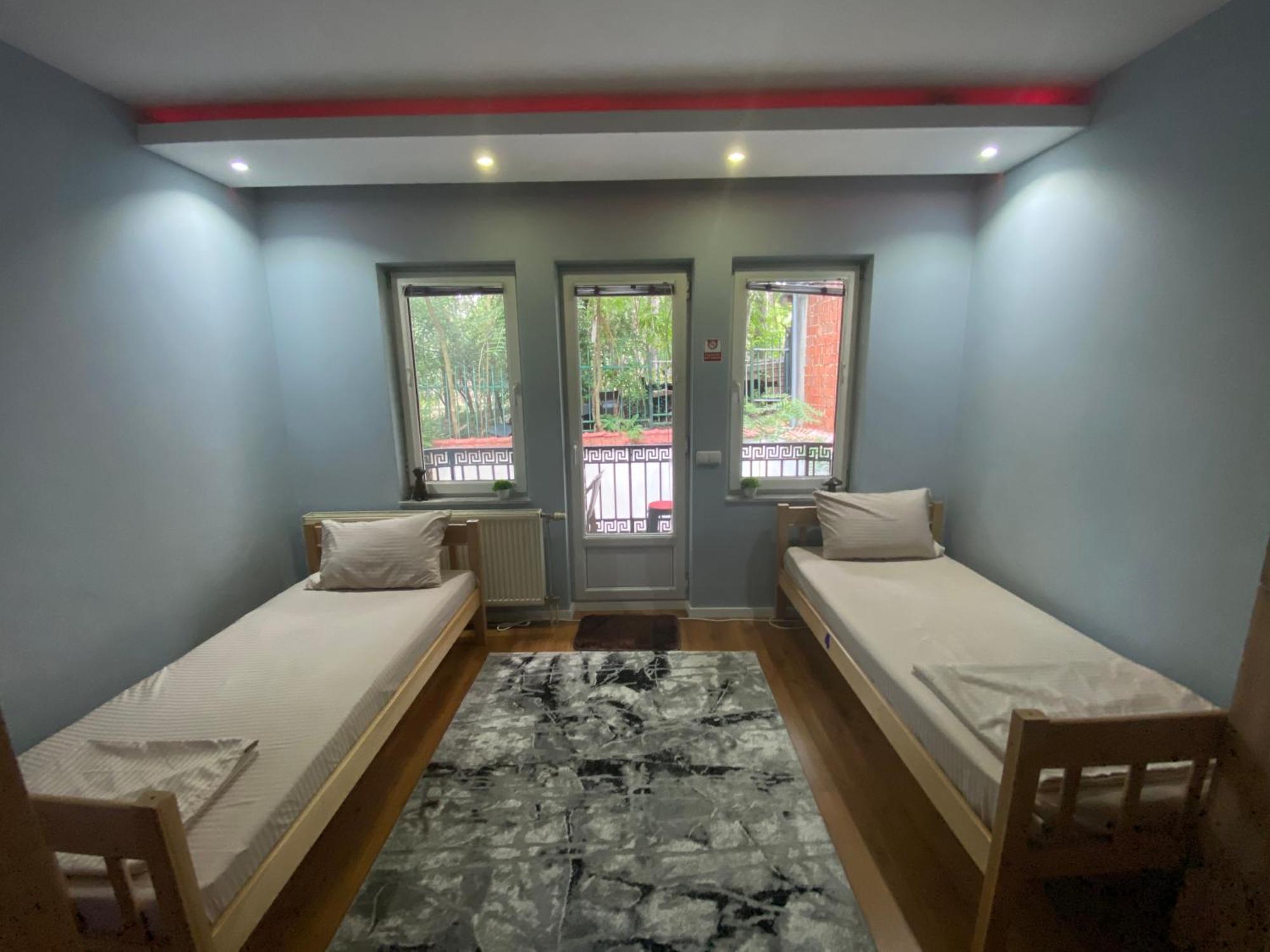 פרישטינה City Park Hostel מראה חיצוני תמונה